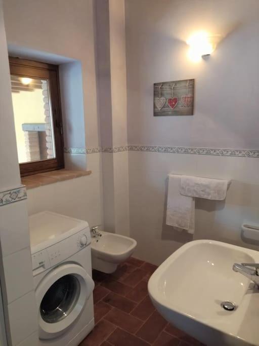 Country House - La Casetta Nel Borgo San Venanzo Экстерьер фото
